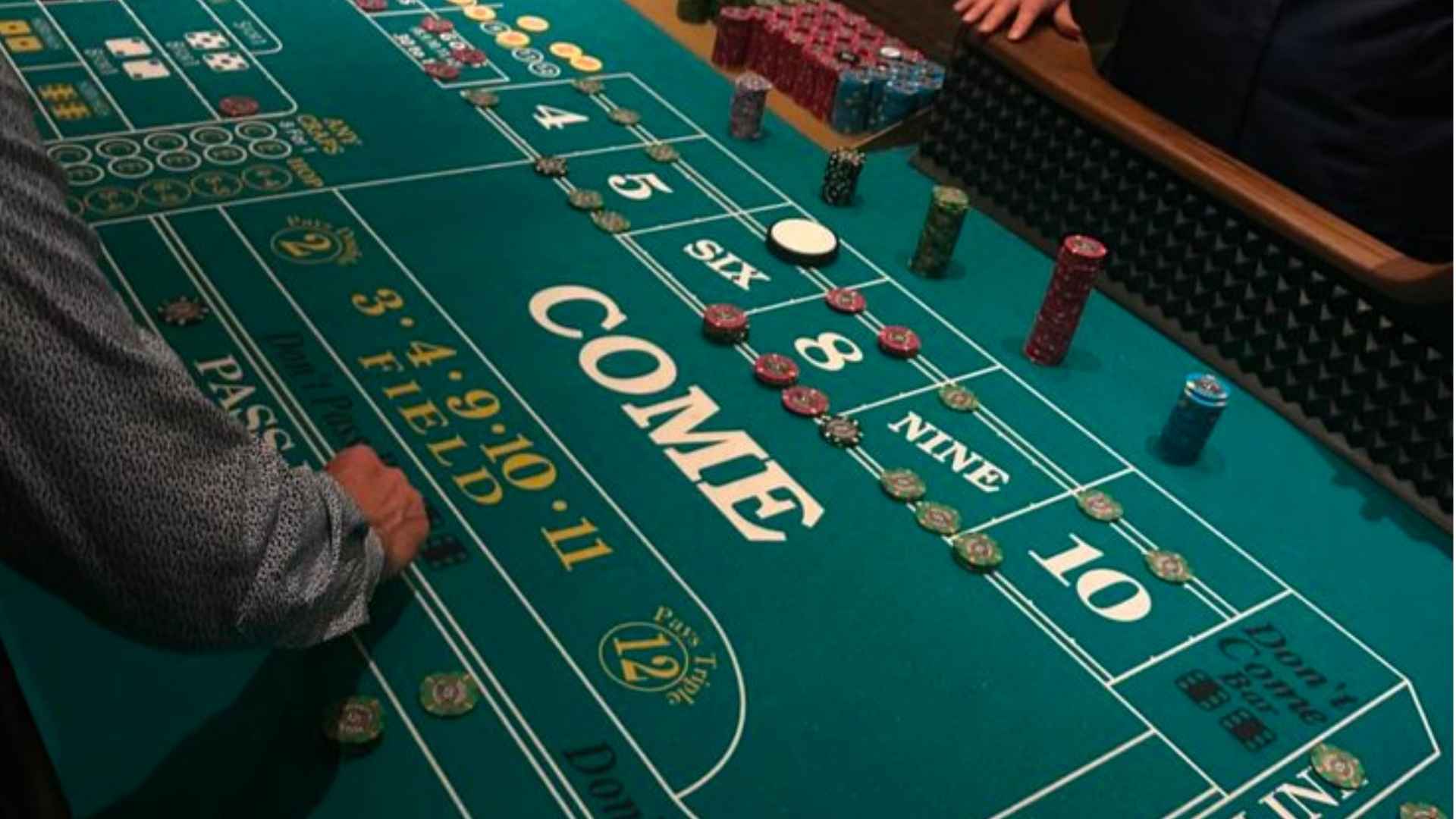 Best Refer a Friend Casino Bonus Offers and Conditions